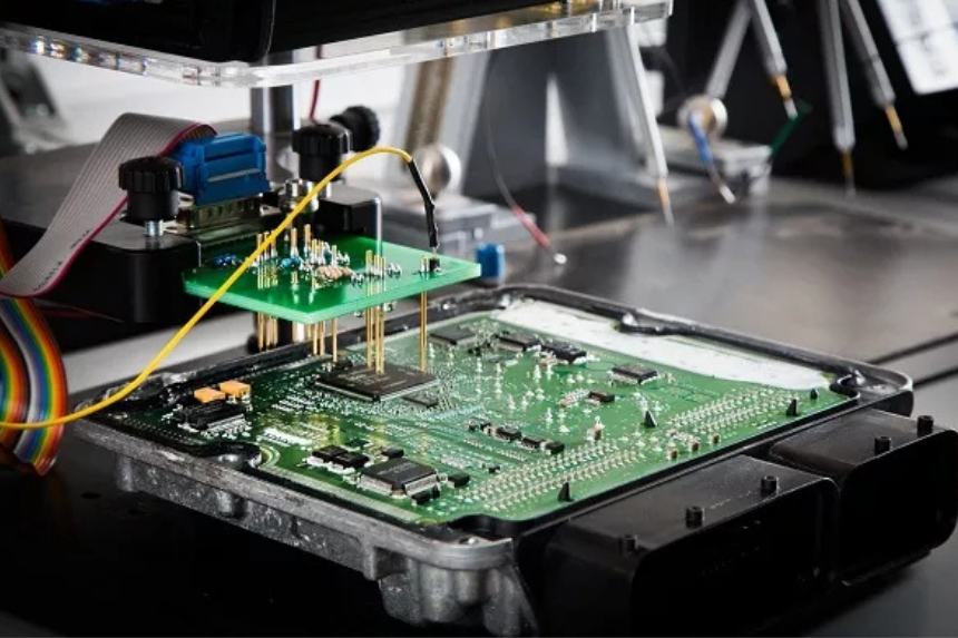 Los 8 fallos electrónicos más comunes en un coche 1 fallos frecuentes ecu